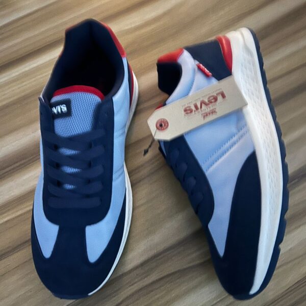 Levi's Sneakers